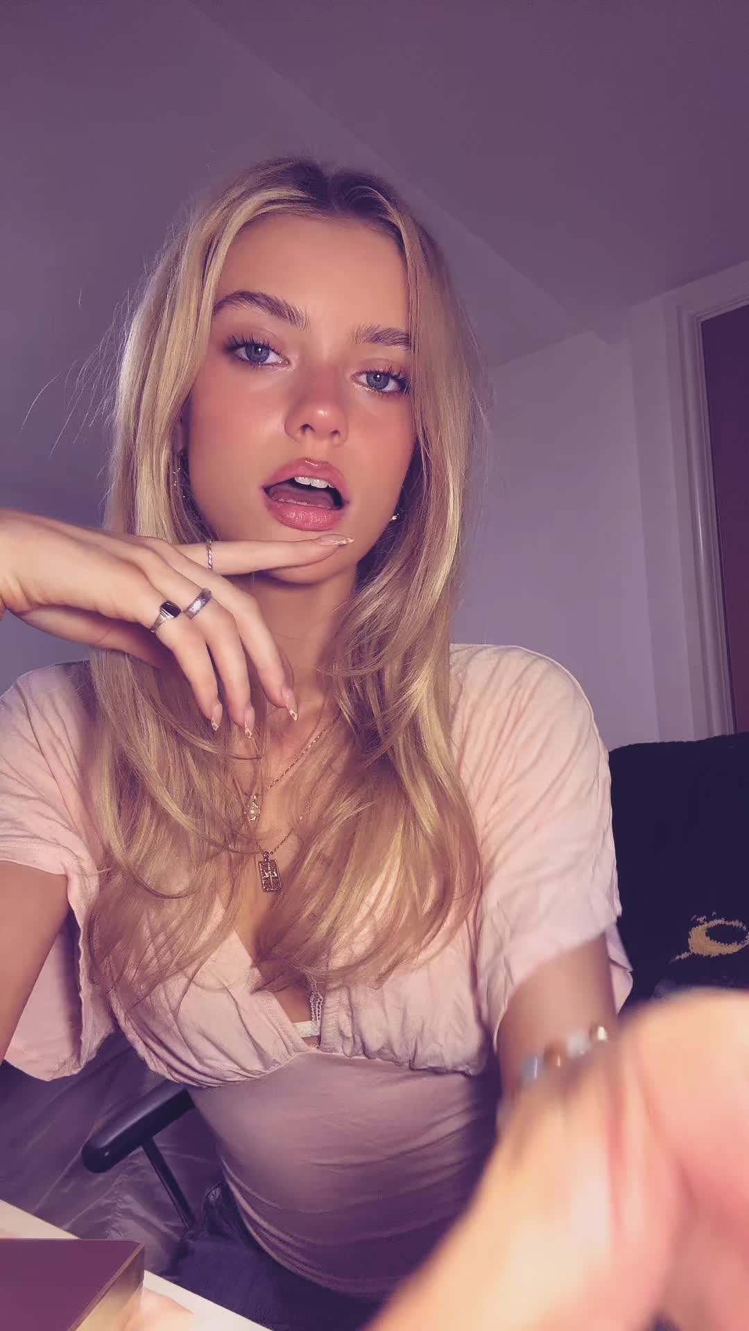 @nu