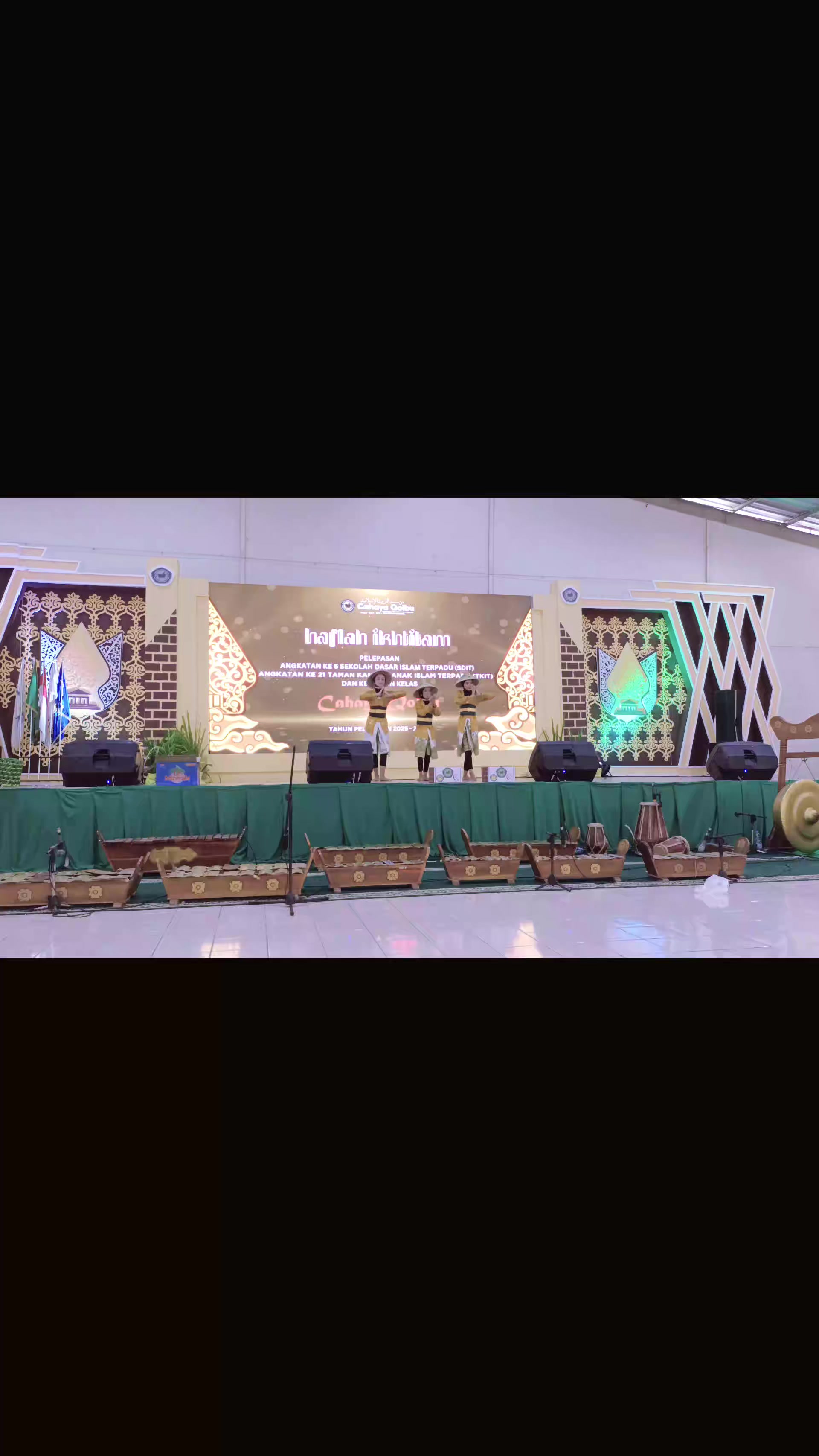 @Nia Pratiwi