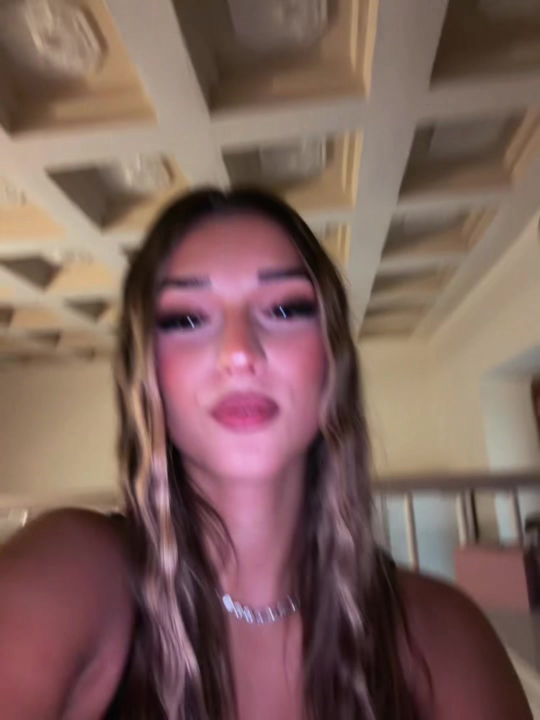 @👸🏻