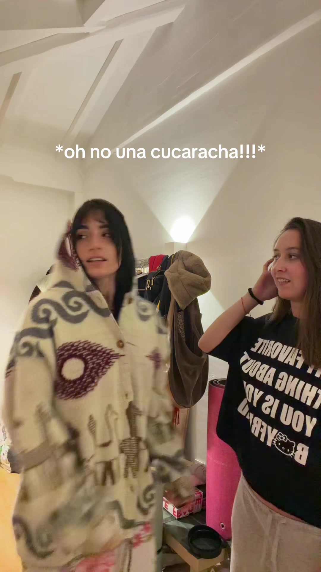 @￼