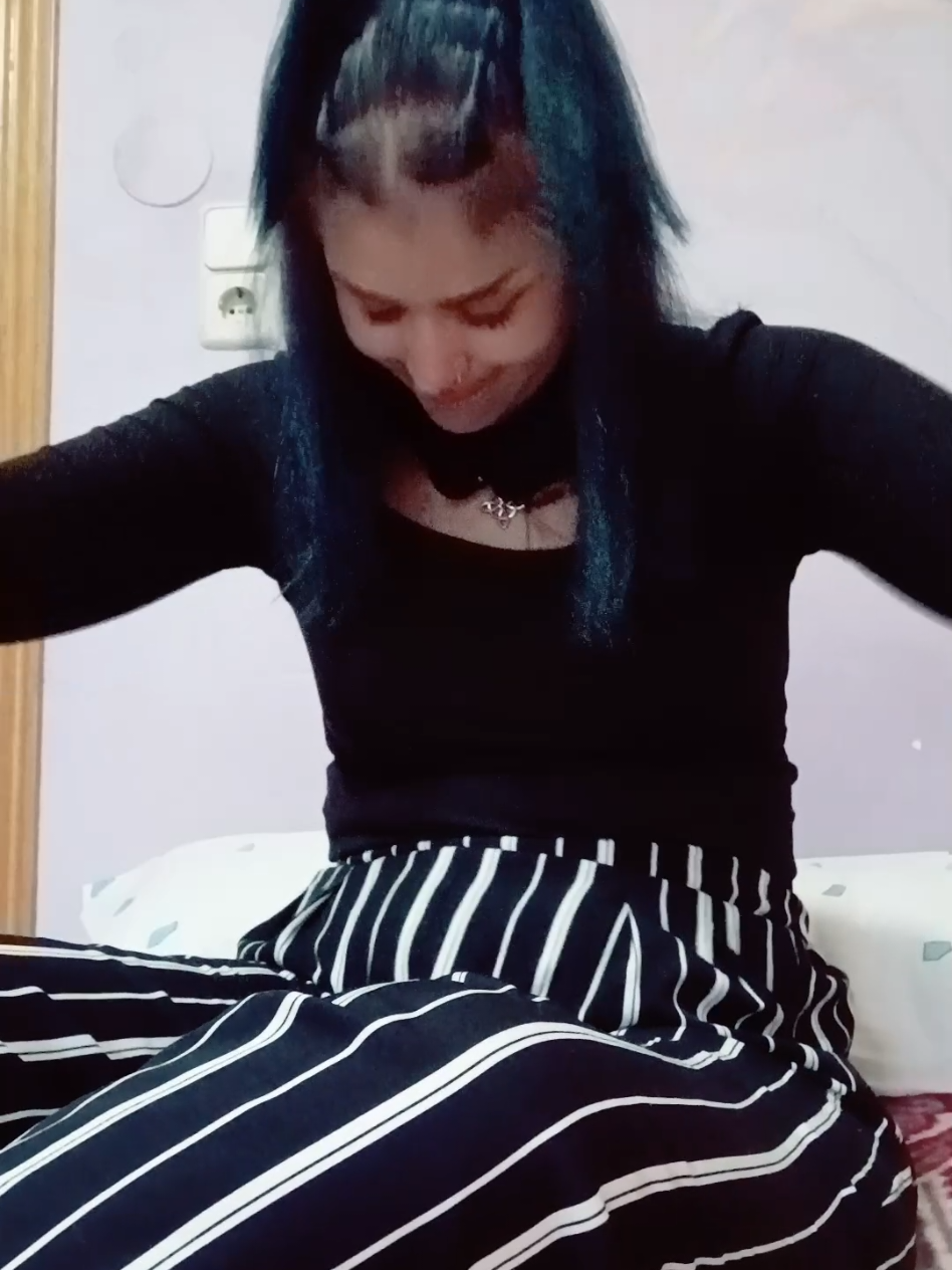 @mellamanreich_