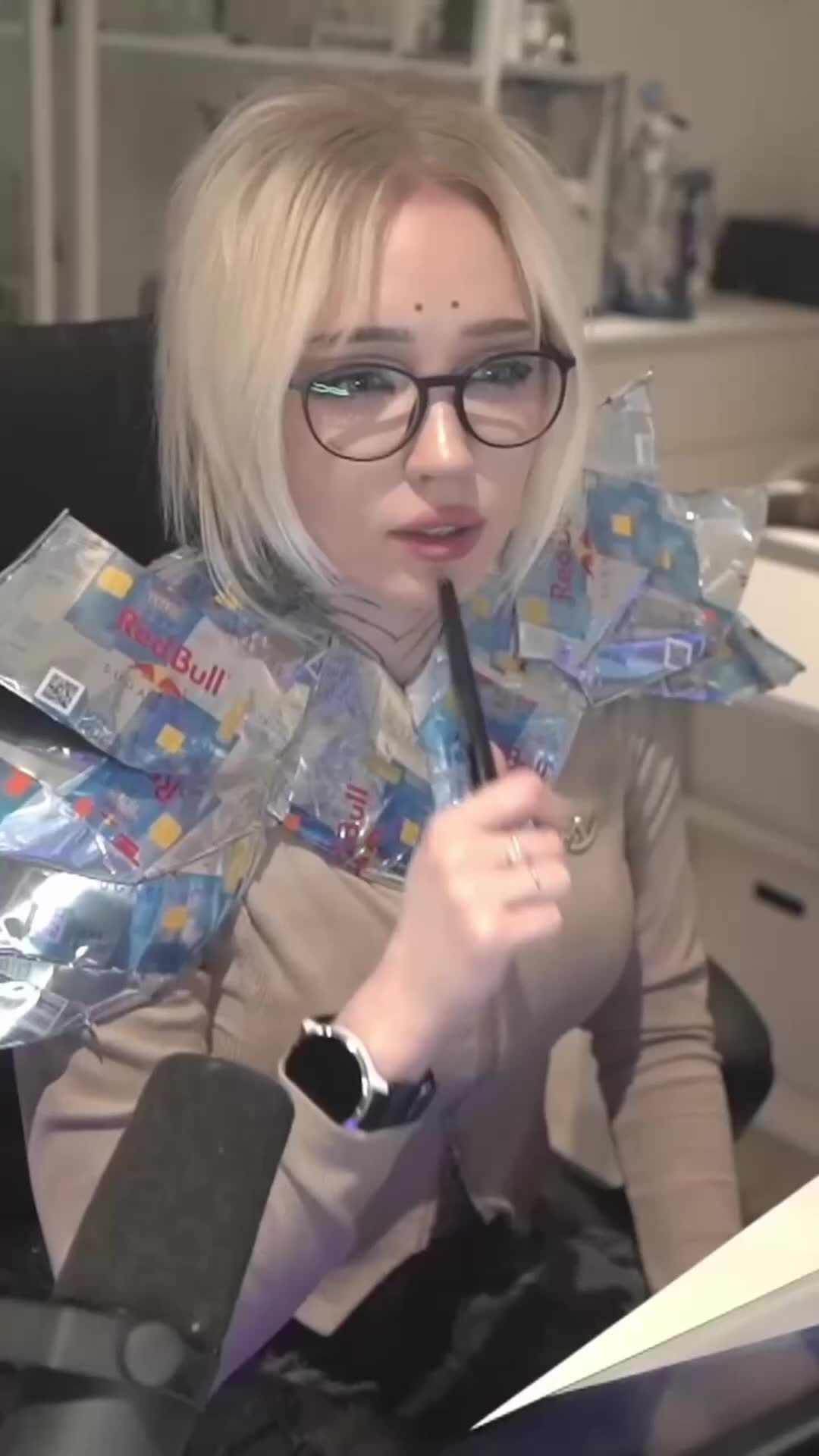 @runabyt3