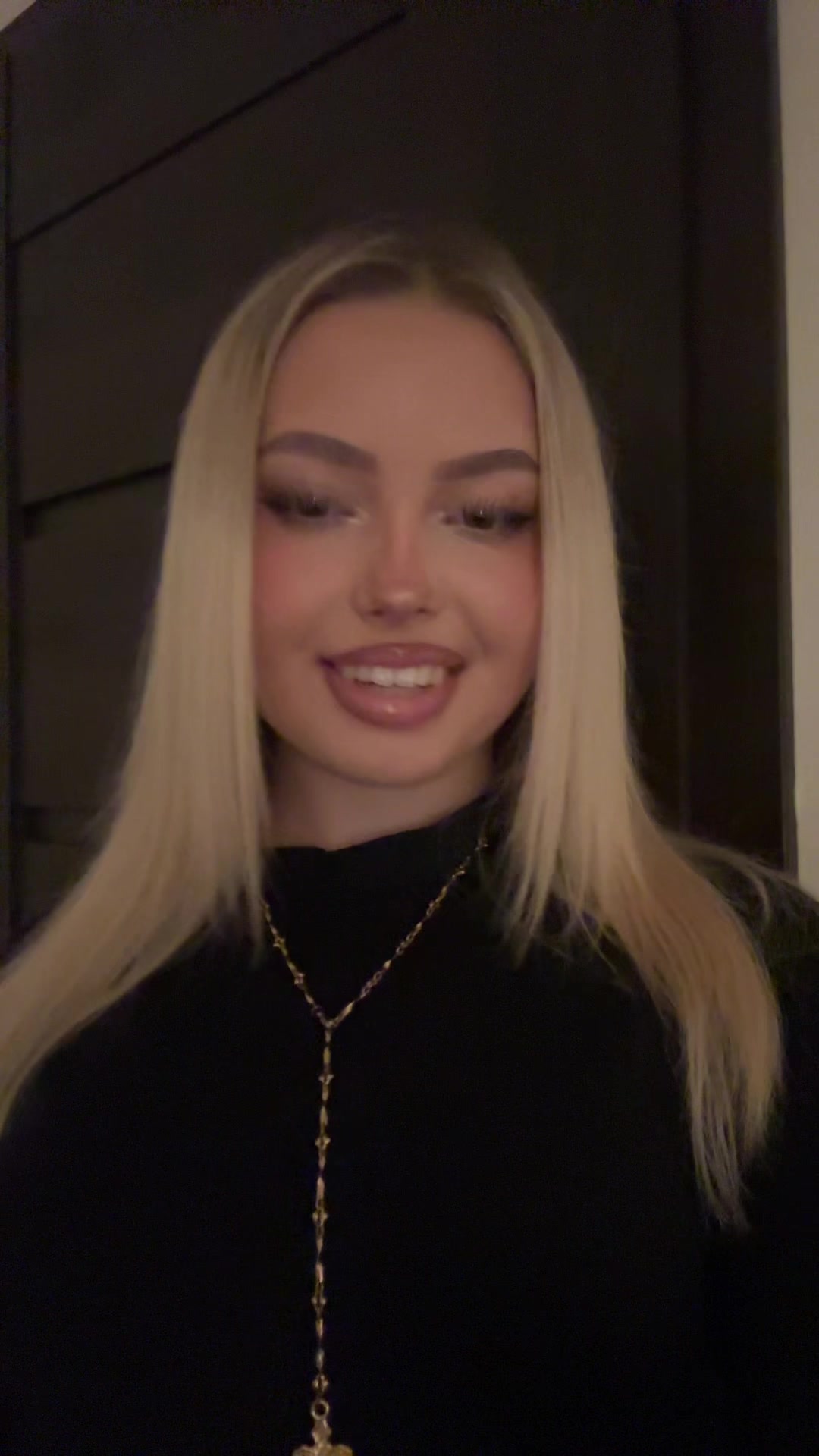 @𝑆𝑧𝑐𝑧𝑒̨𝑠́𝑛𝑖𝑎𝑘