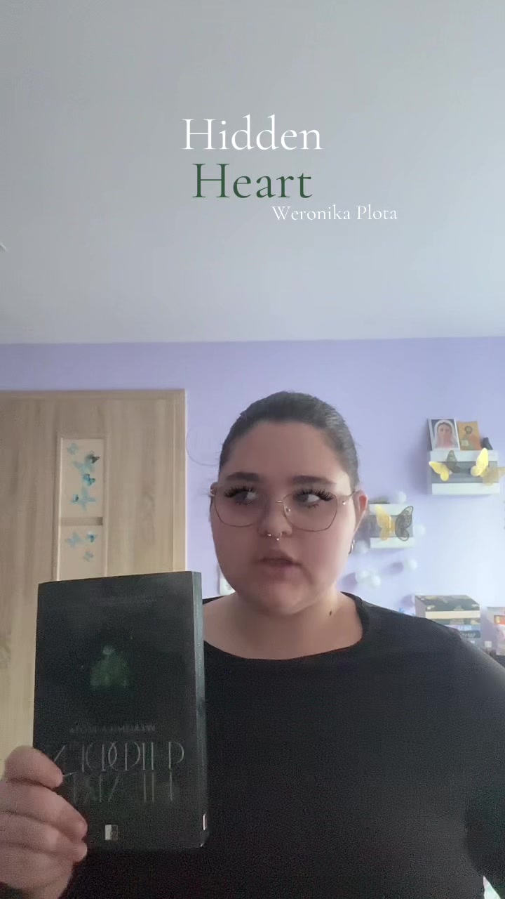 @Bookwithwera🦋📚