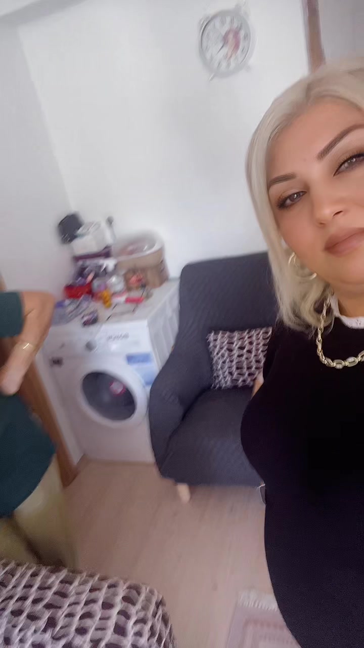 @Güloş