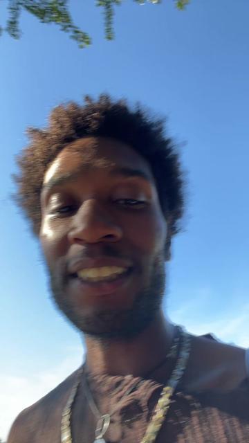 @BenjaminTheeREbeL