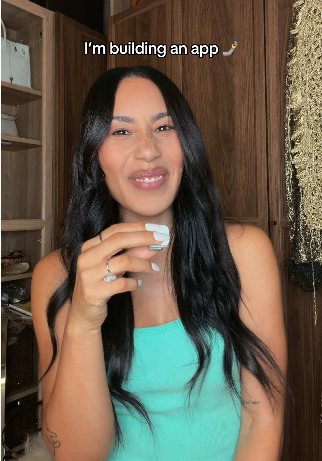 @Eva Gutowski
