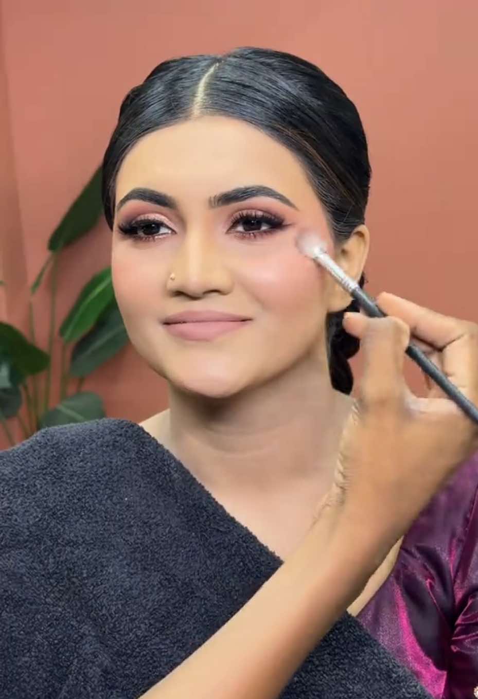 @Aishu Ash Beauty