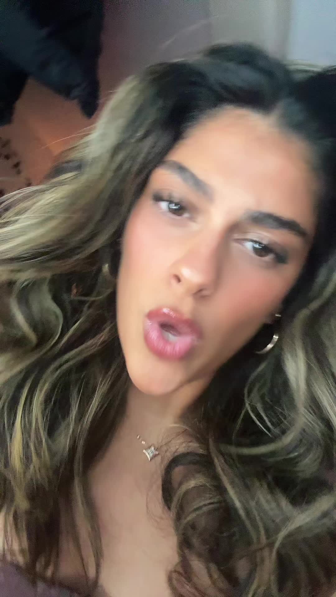 @tara