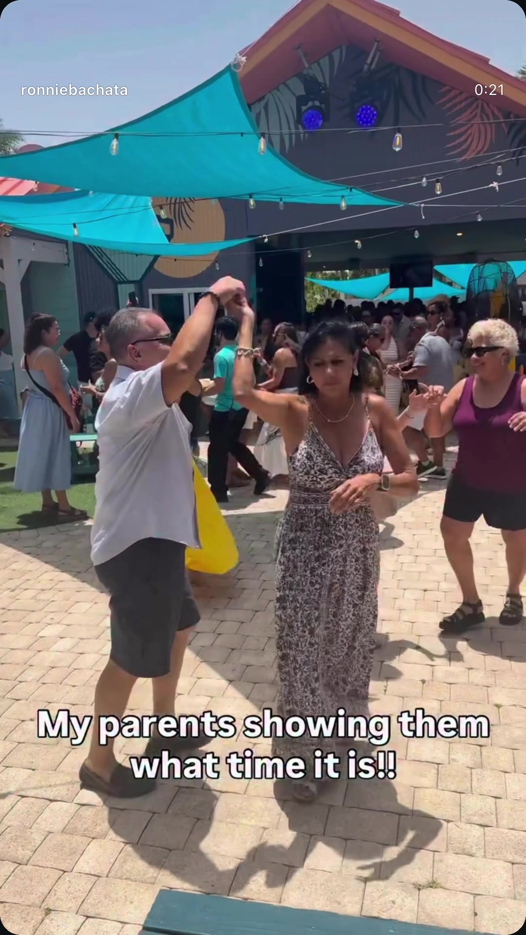 @Ronnie Bachata
