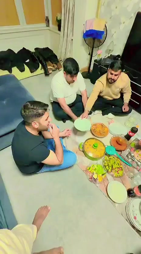 @Jani oye 🇪🇸❤️🇵🇰🐅