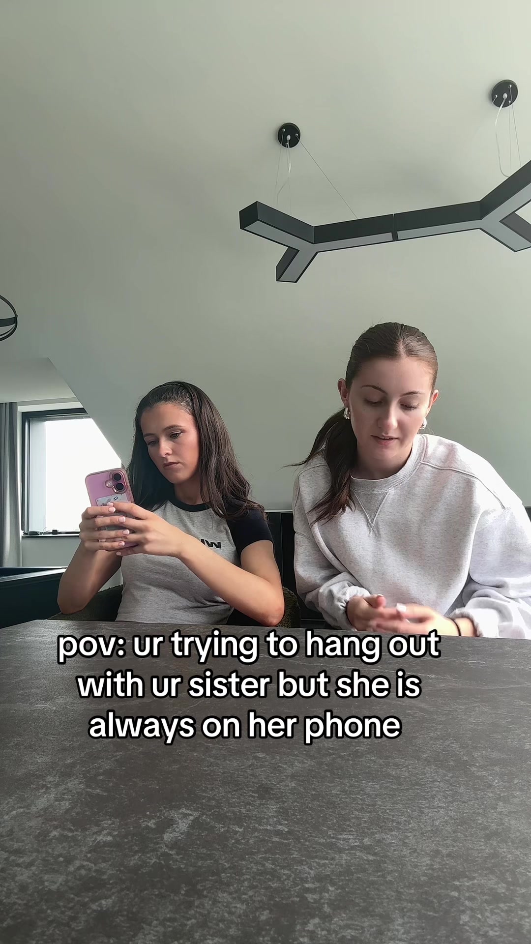 @thesimp5onsisters