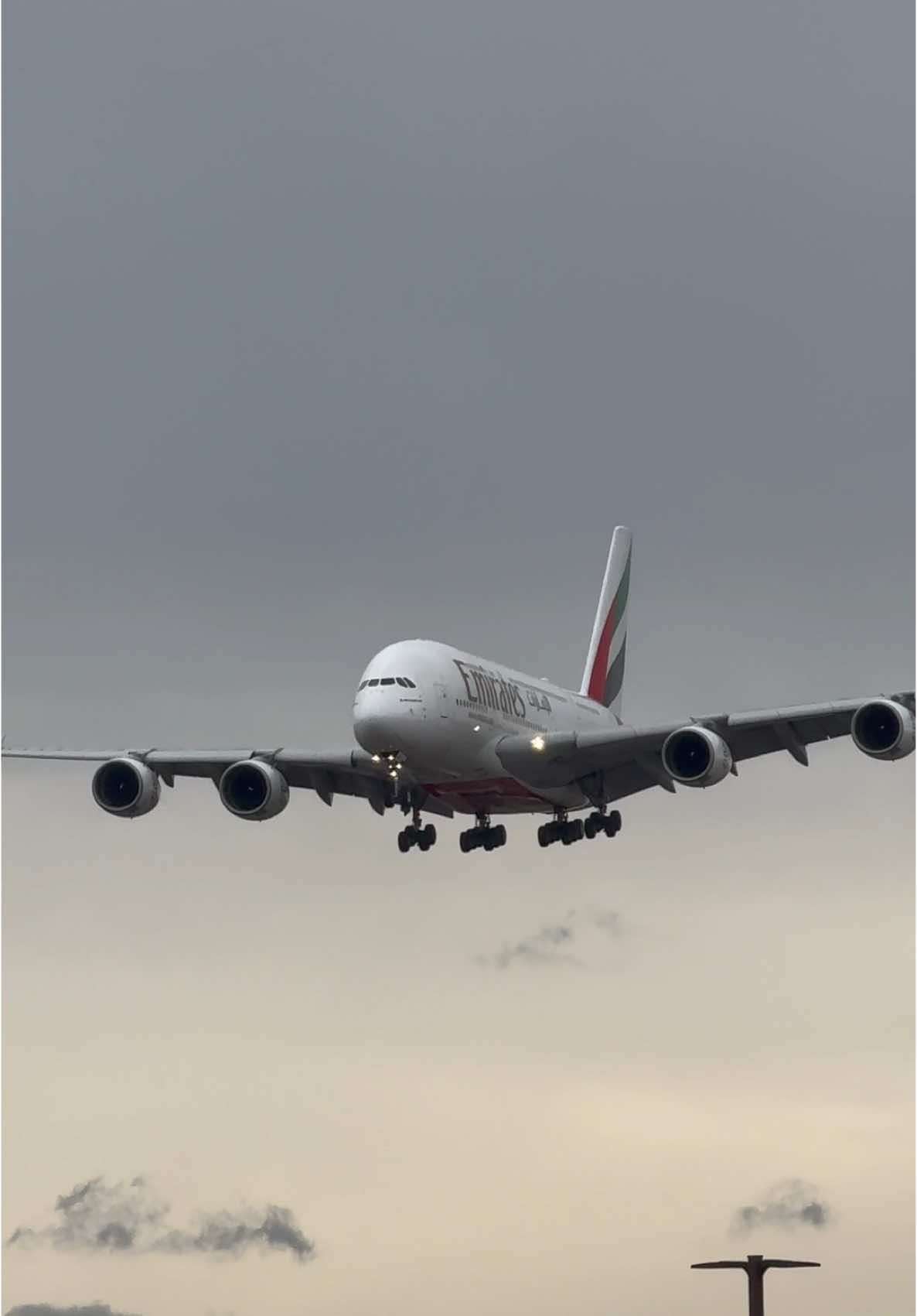 @AVIATION_YYZ_SPOTTER