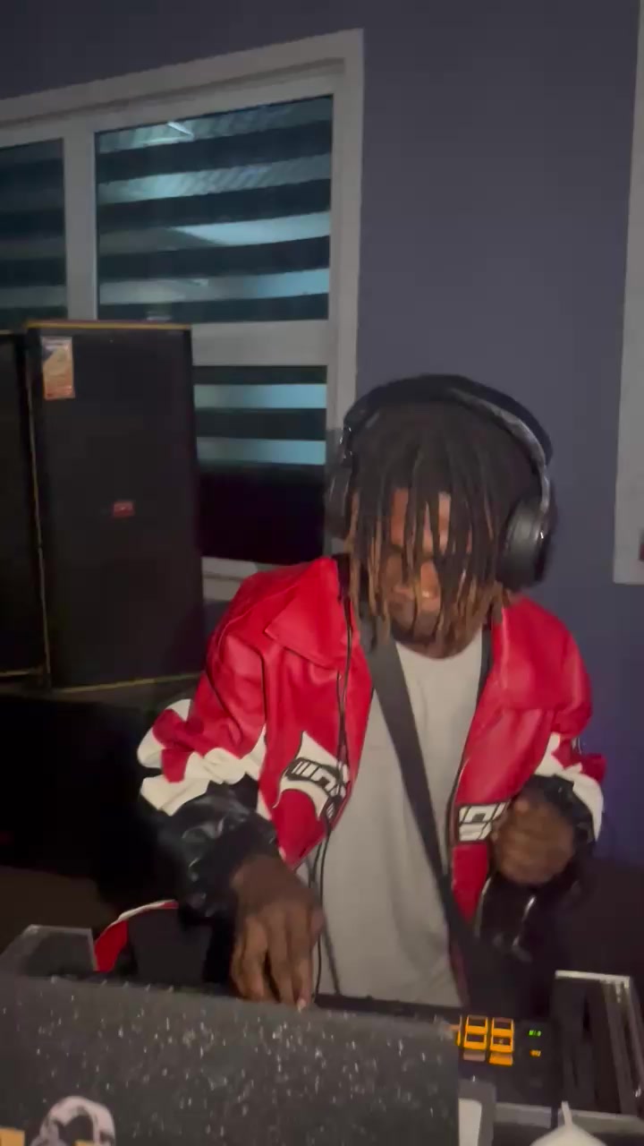 @hypedj/Humblelion