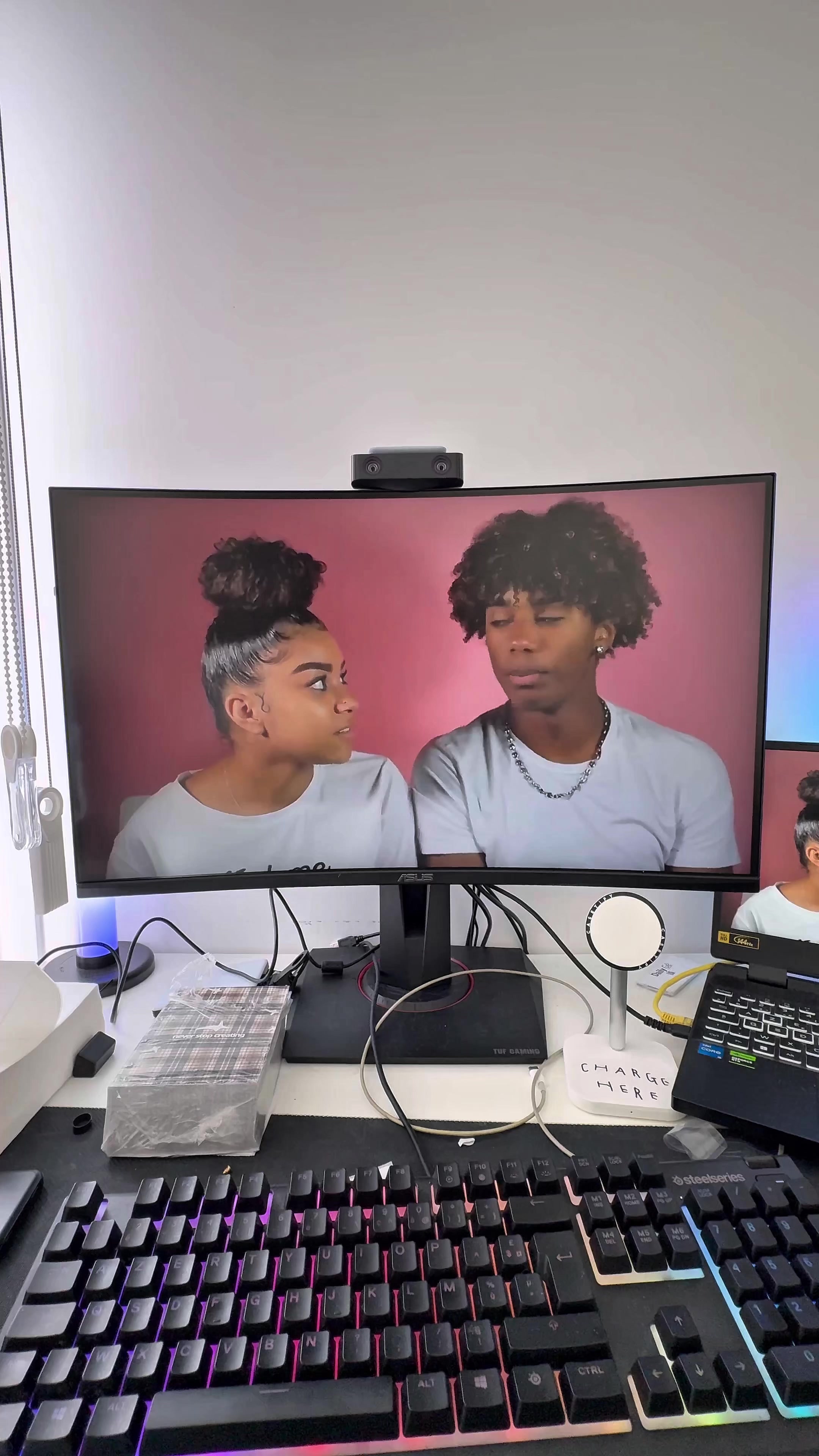 @FINTOHH
