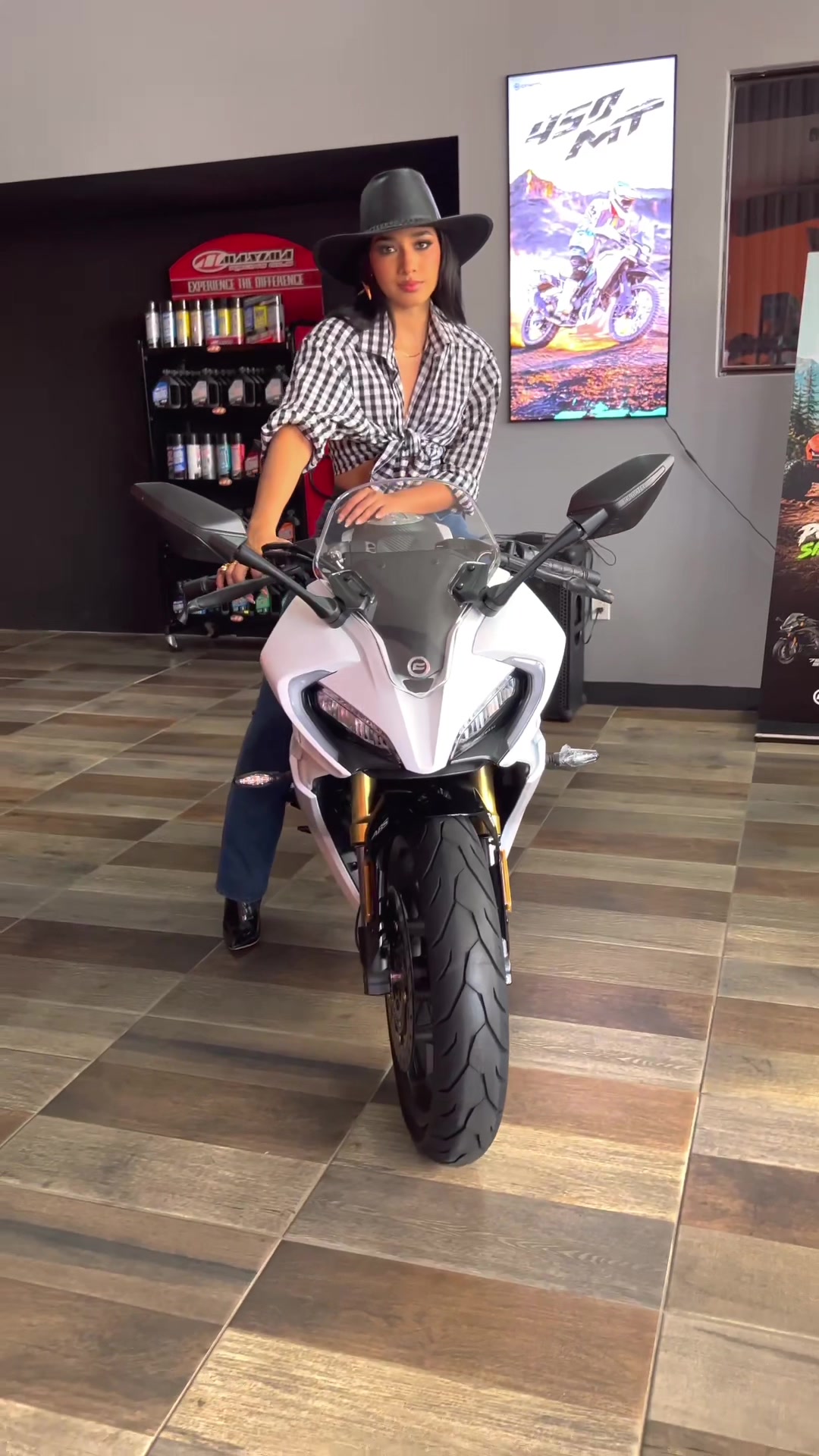@Oscar Z&uacute;niga | CFMOTO