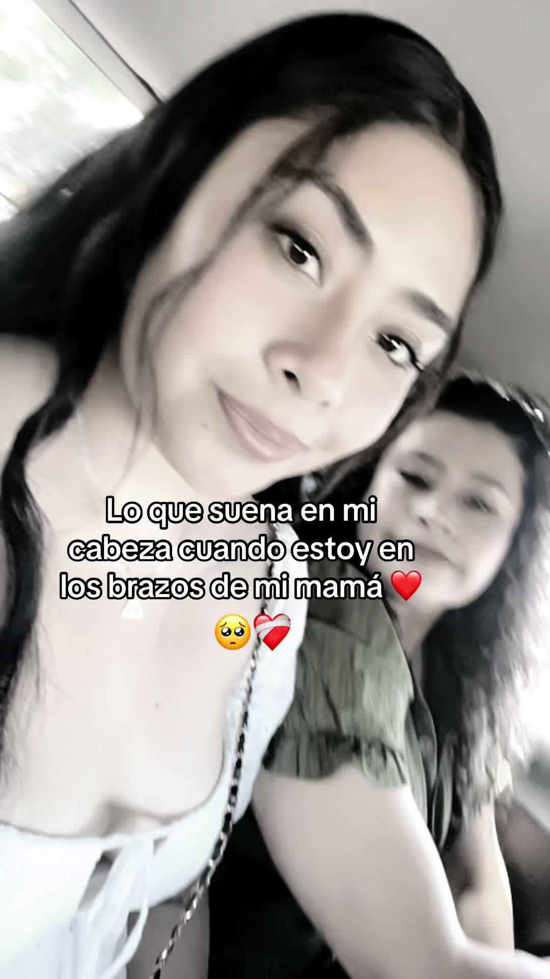 @Itzel Romero 🌸