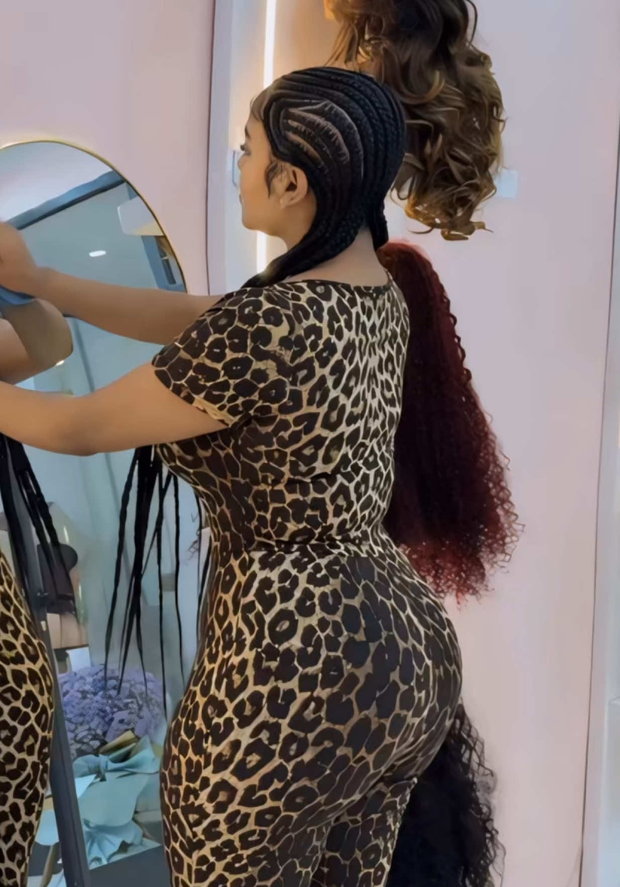 @Elshu Hair ๐
