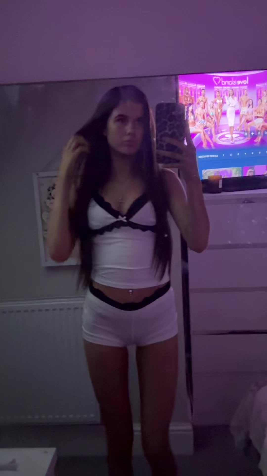 @𝐁𝐫𝐨𝐨𝐤𝐞ꨄ