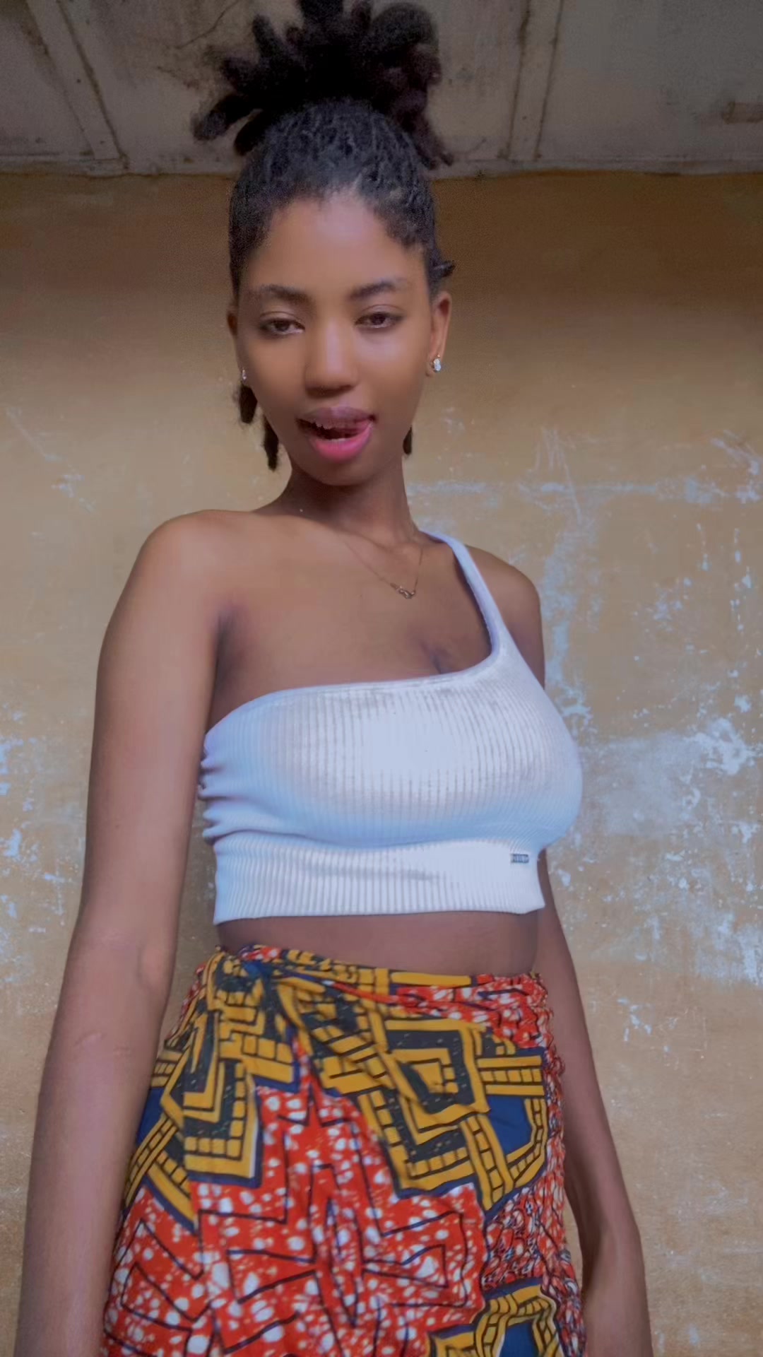 @@:fbah6.🇬🇳🇸🇱❤️🩹🪡🧵🦋