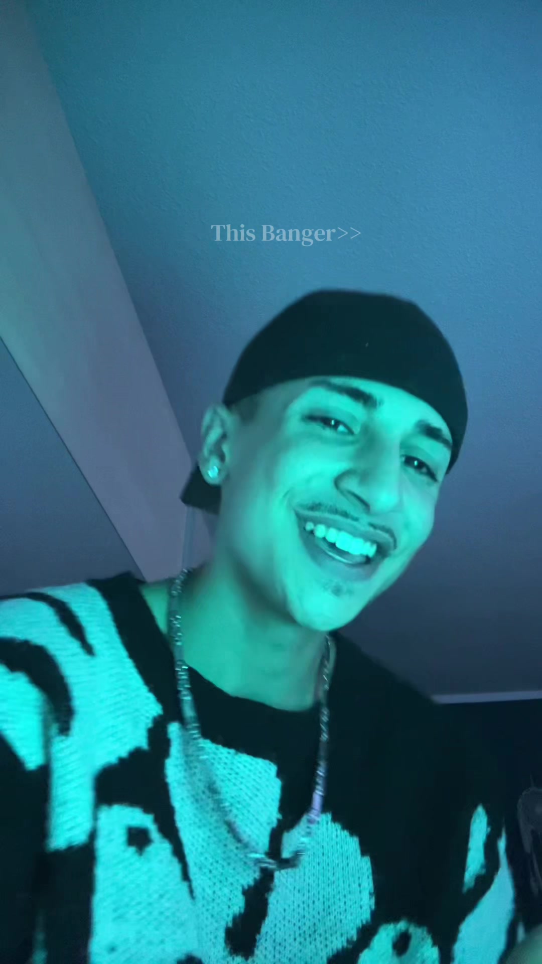 @𝐓𝐔𝐍𝐒𝐈💫