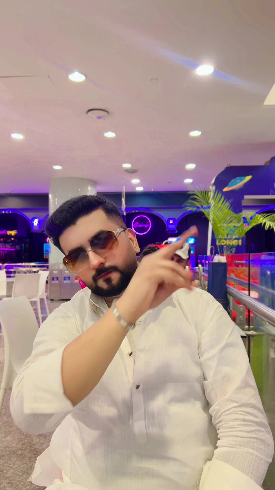 @Model actor_offical