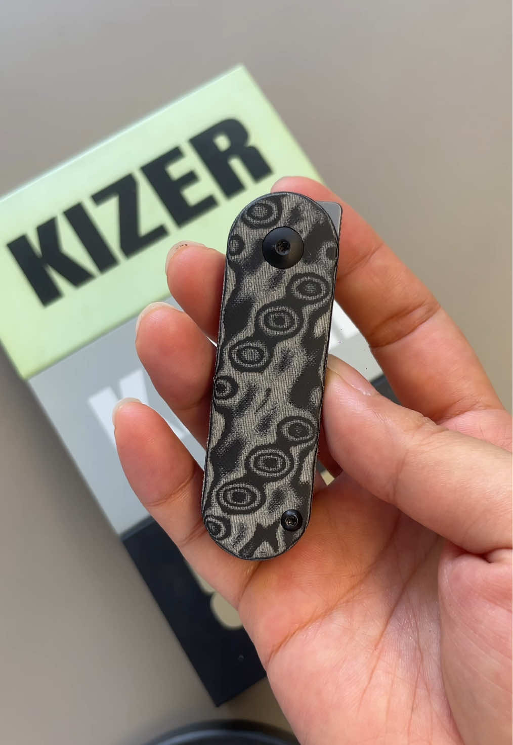 @KIZER EDC