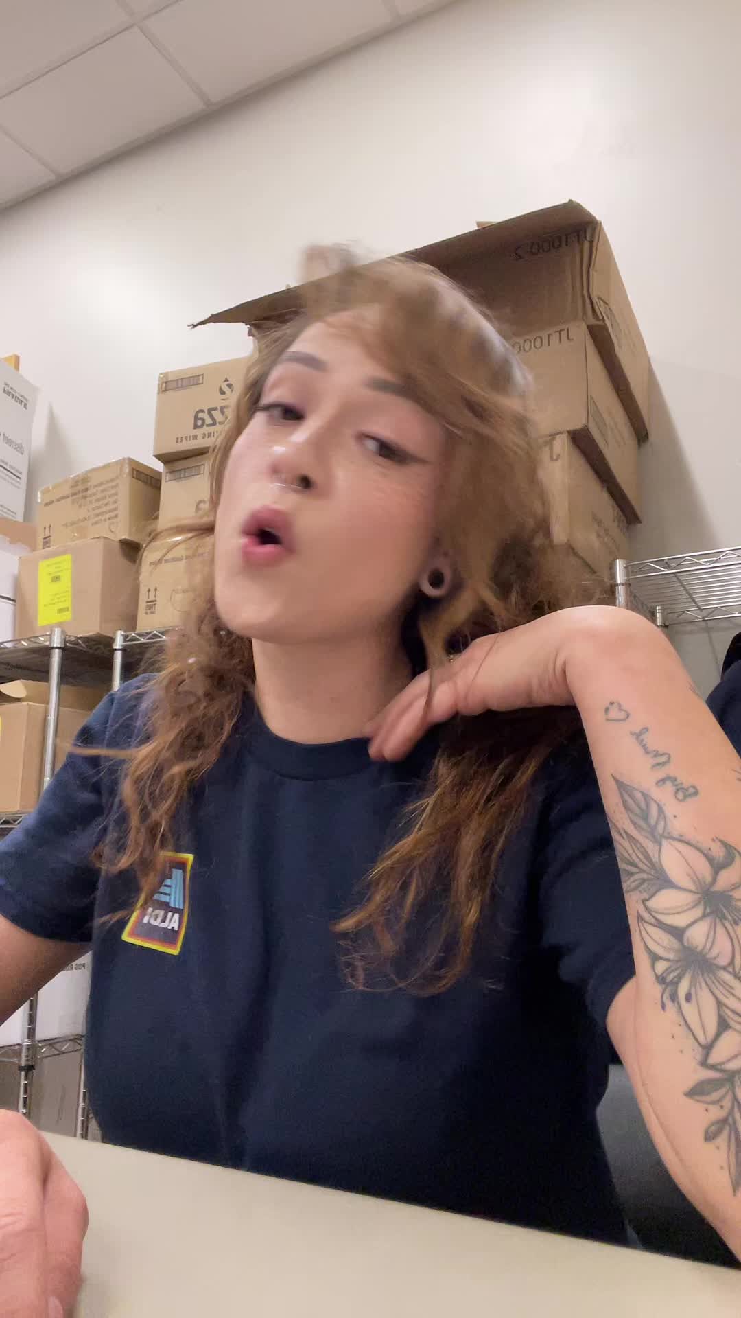 @anessarae