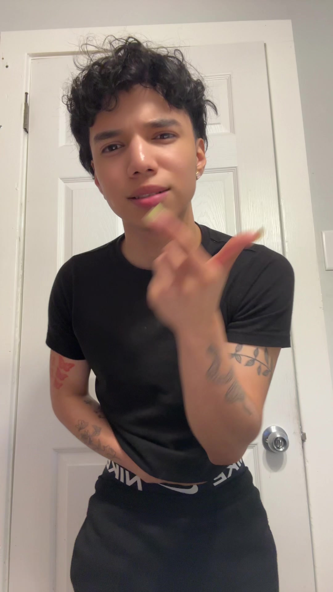 @prettyboyjulian1