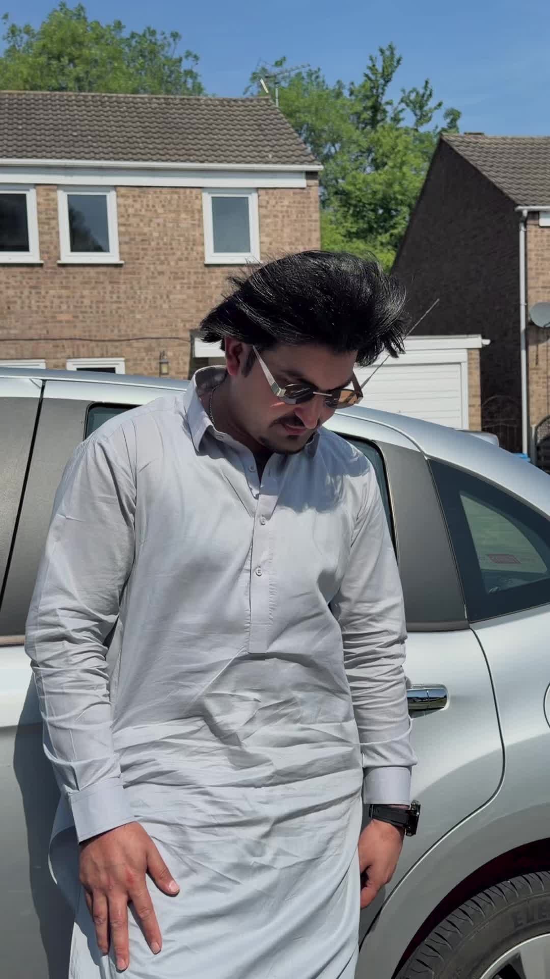 @Malik zeeshi🇵🇰 🇬🇧