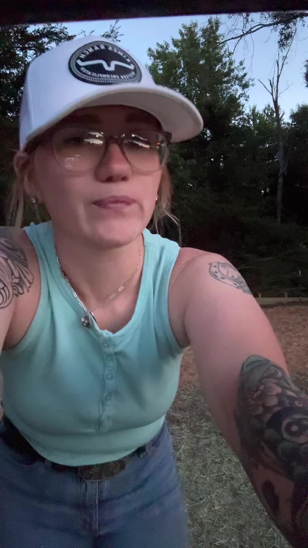 @holly_wood2427