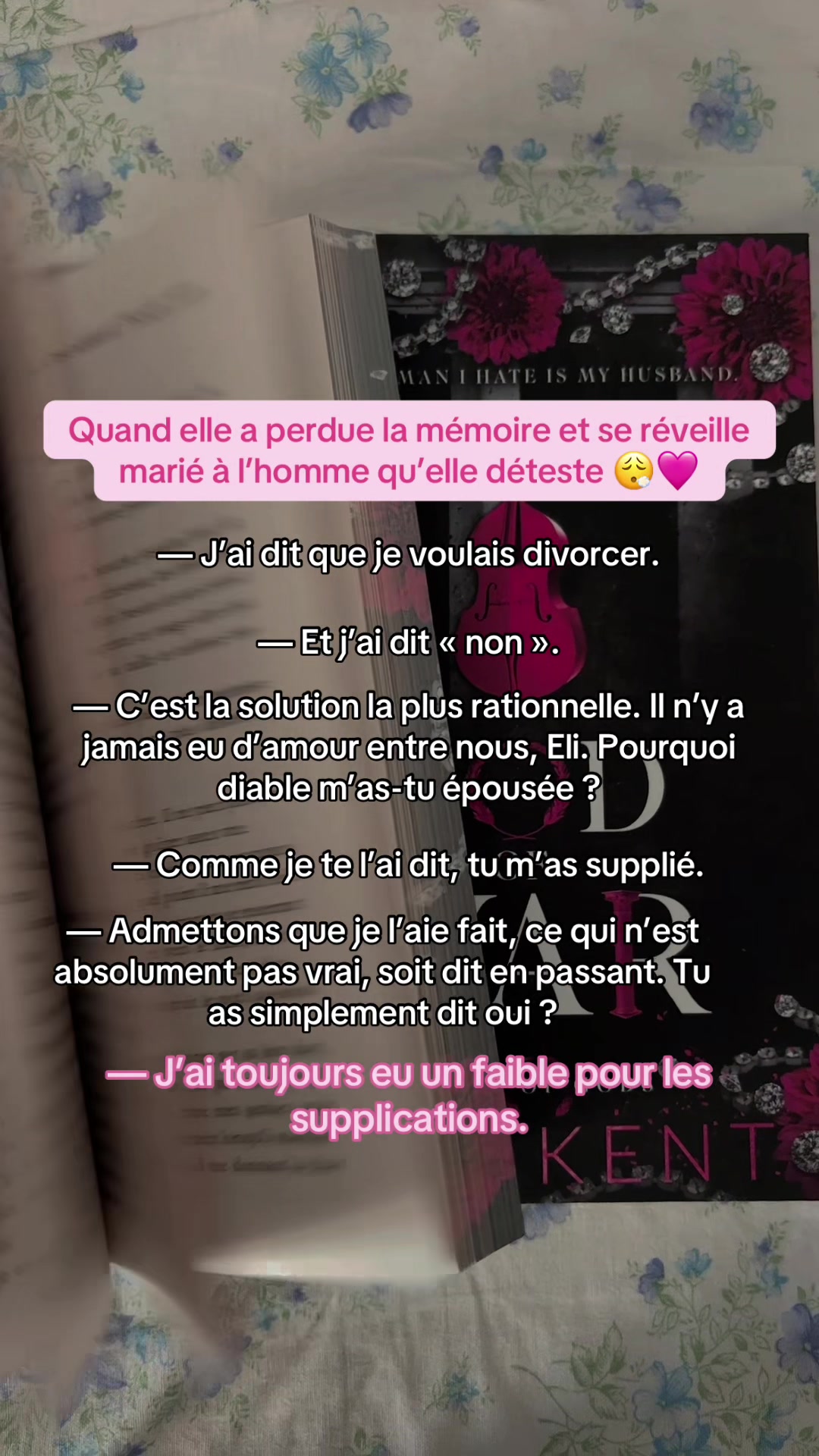 @tothe.moonandbook