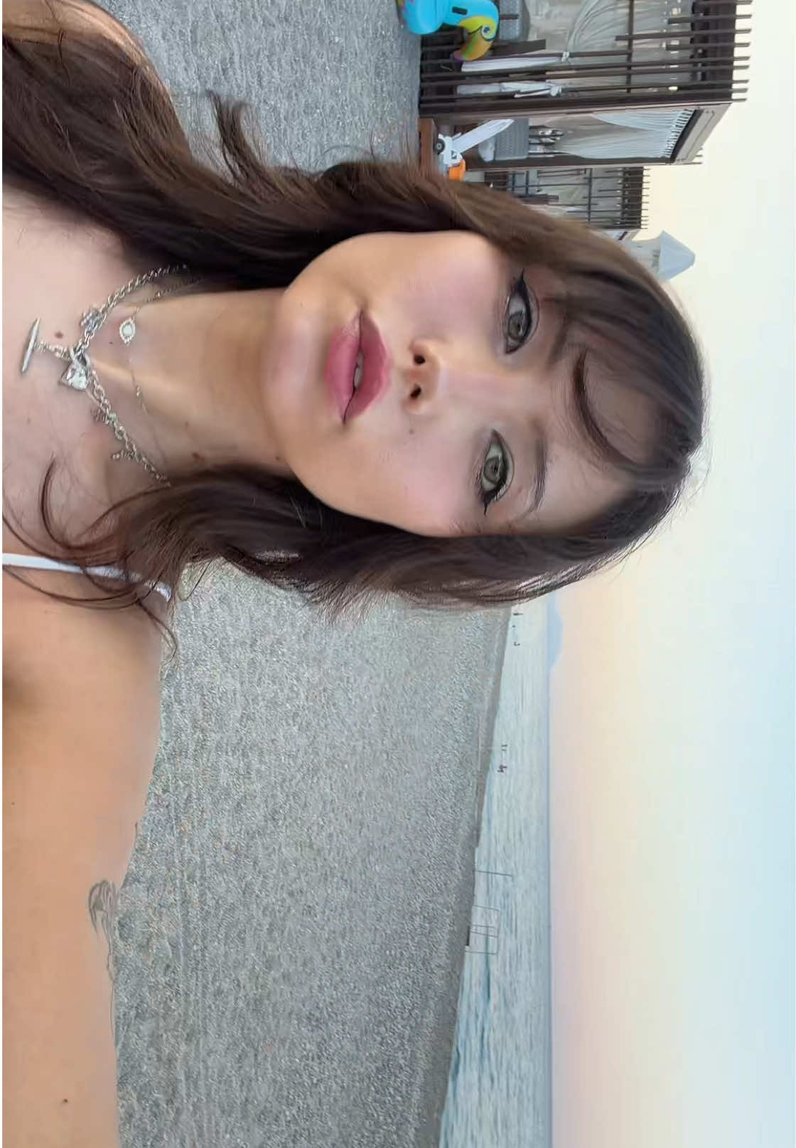 @♰