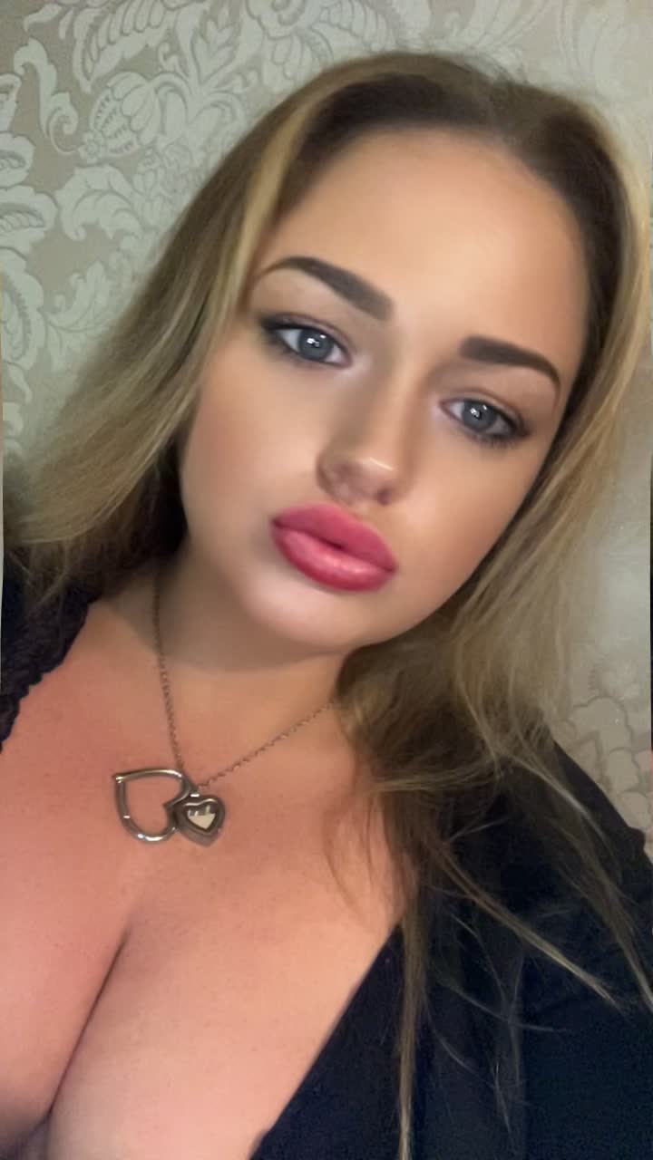 @KEEPINGUPWITHKAYX👅X