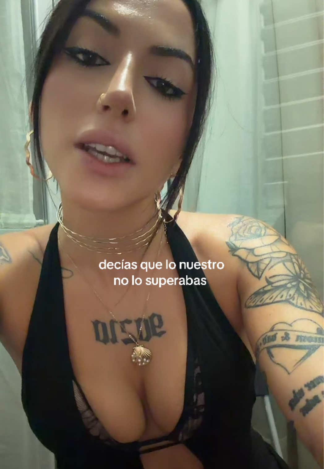 @d3lusi0n4l__