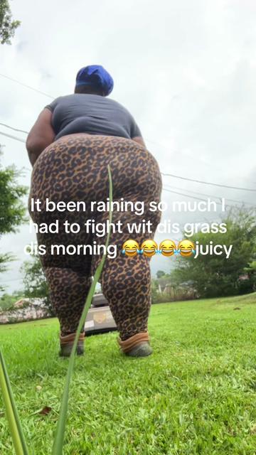 @Juicyedwards