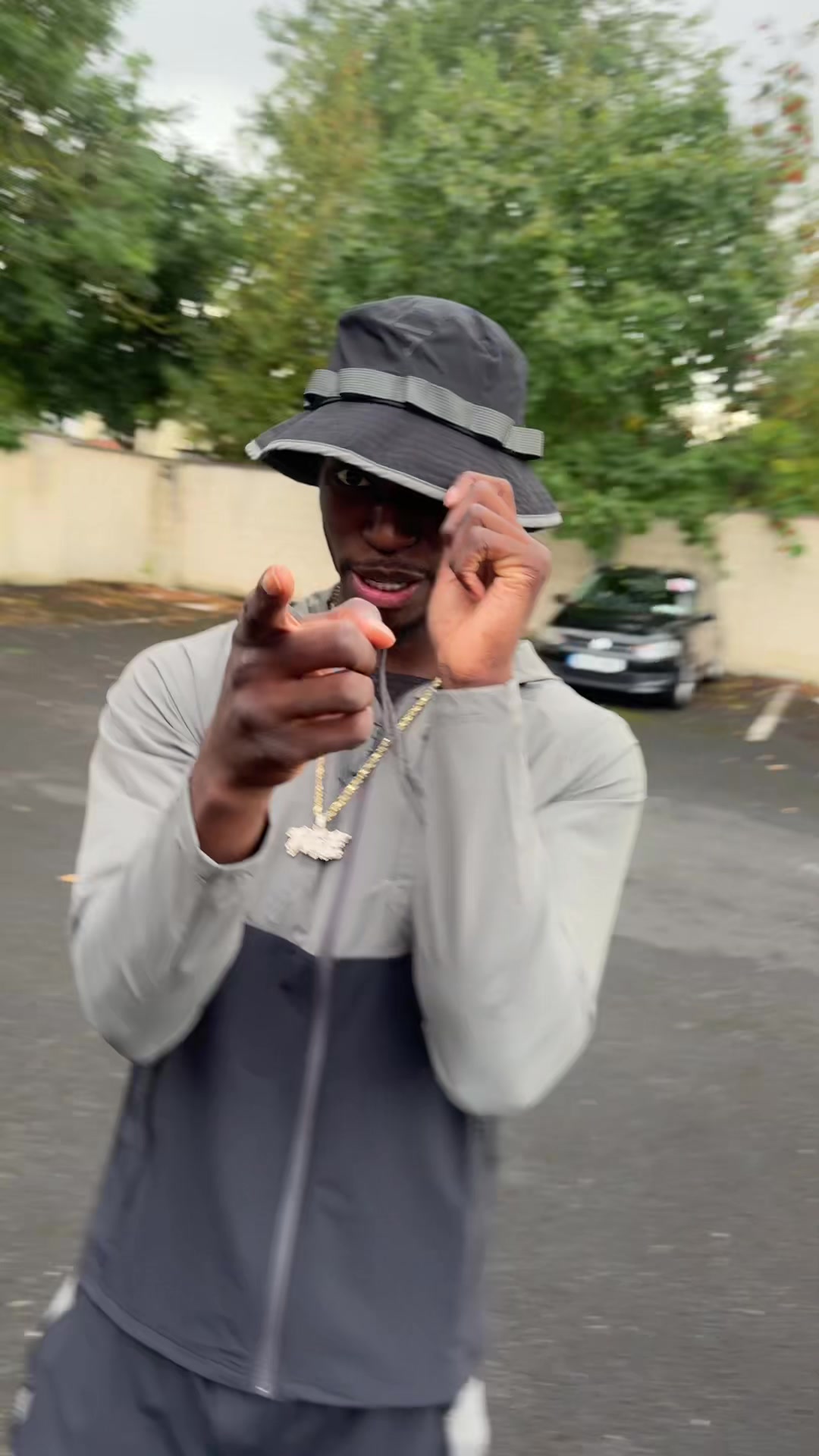 @Youngiz