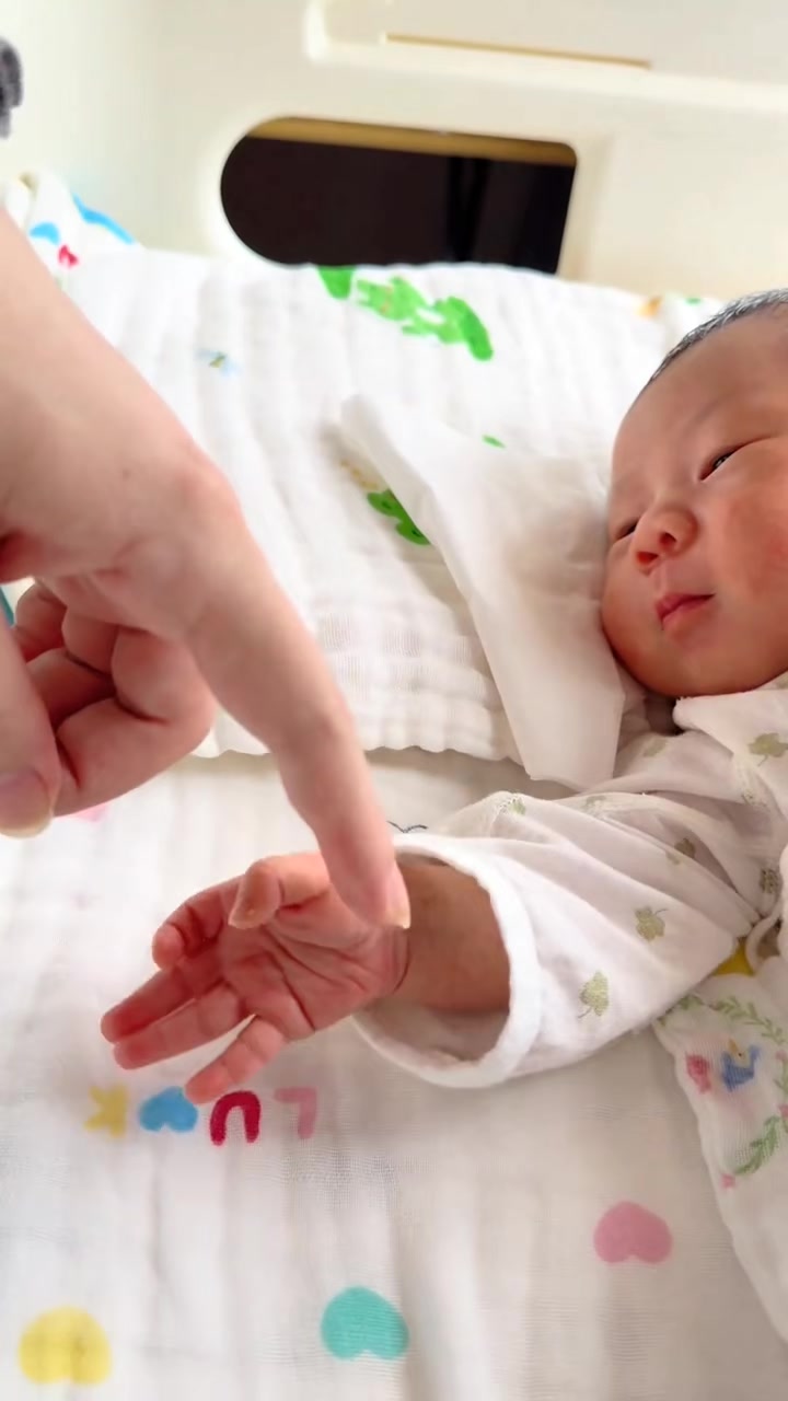 @𝓐ᥫ᭡𝐥𝐳𝐚𝐚🧸ྀི
