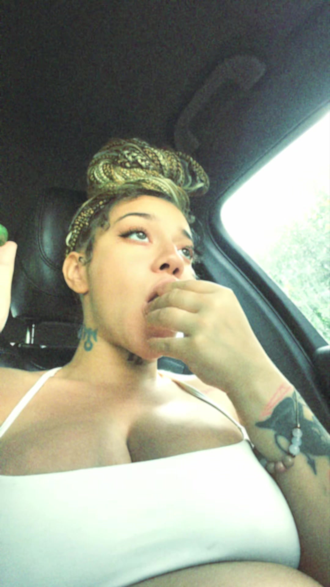 @Iamnevaehakira