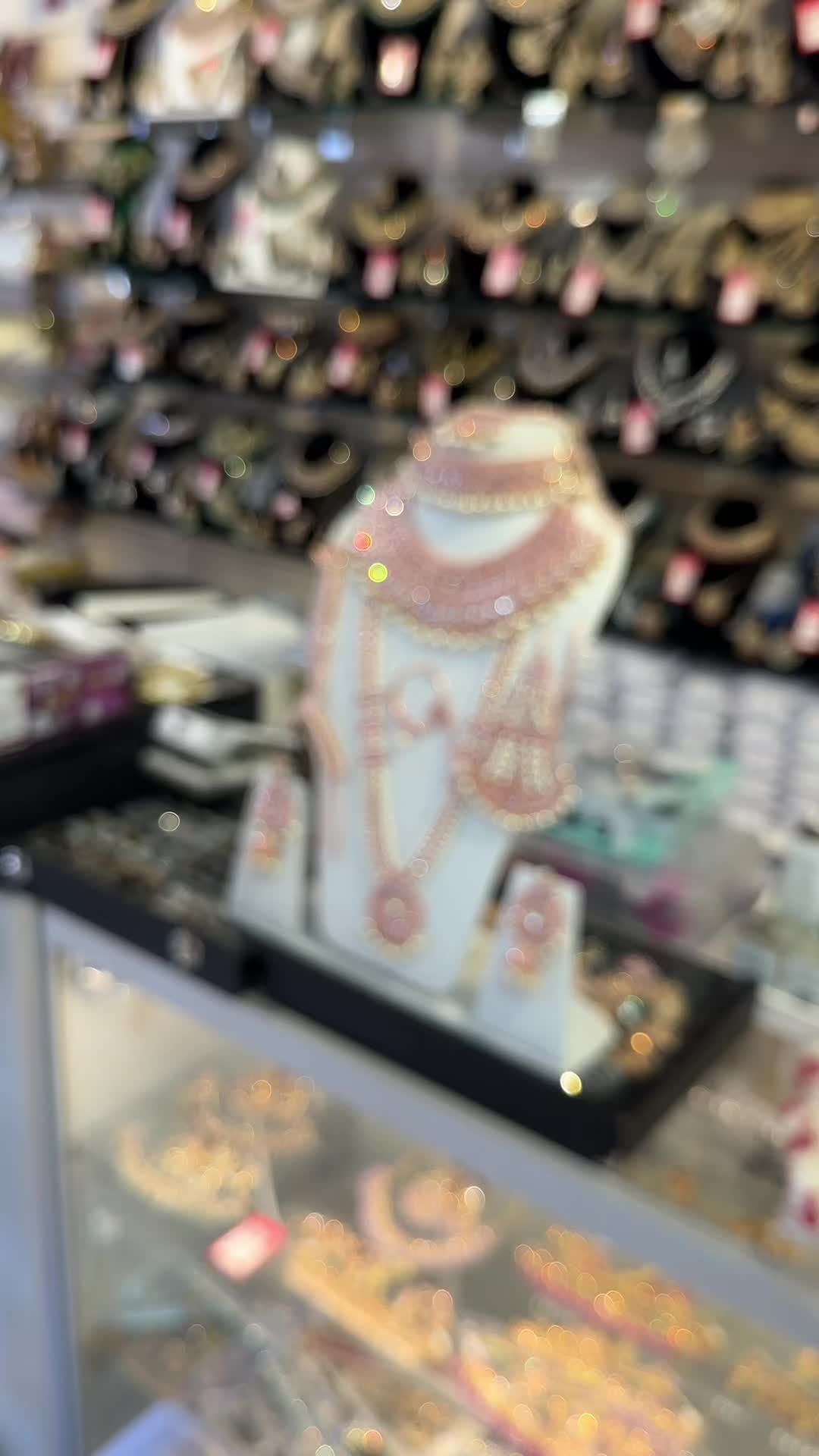 @FashionHouse438D