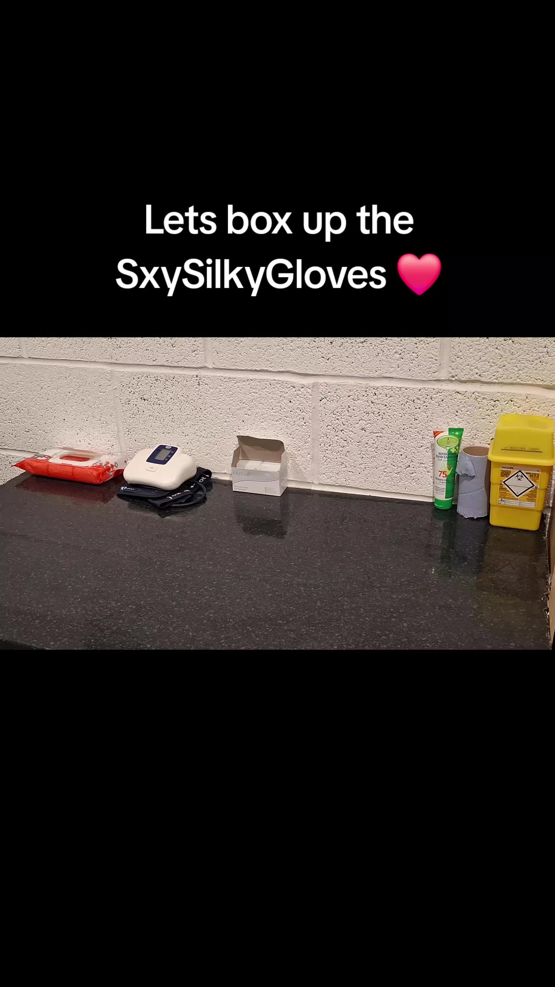@sxysilkygloves