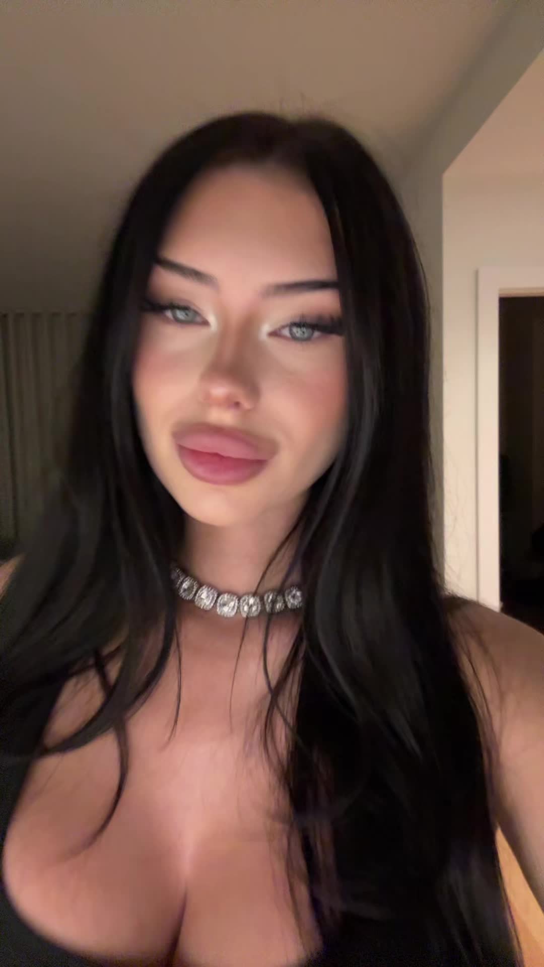@Syndii69