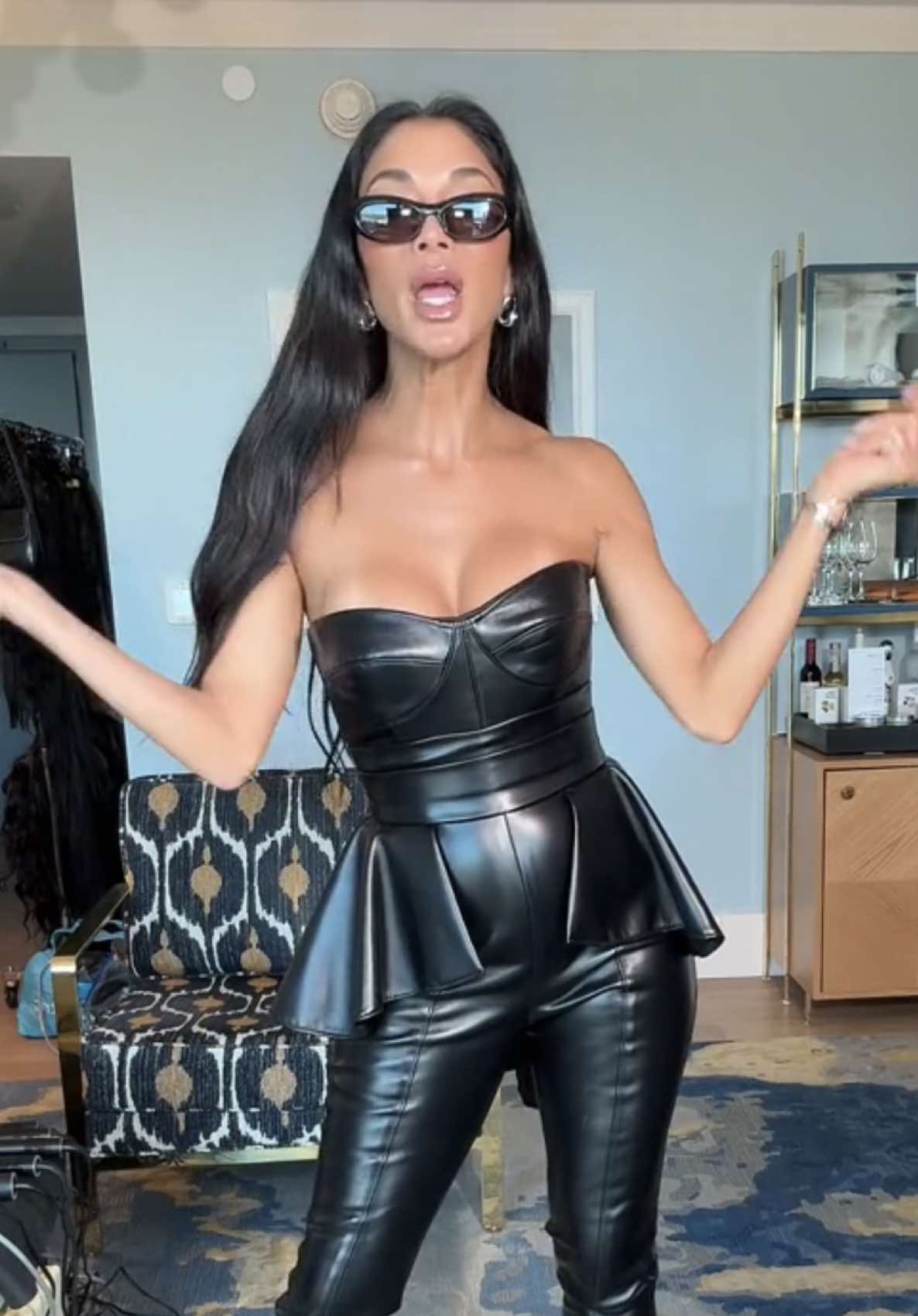 @Nicole Scherzinger