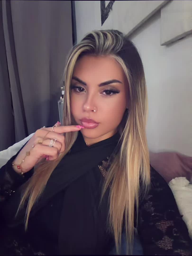 @🎀 𝕷𝖎𝖘𝖆 🎀
