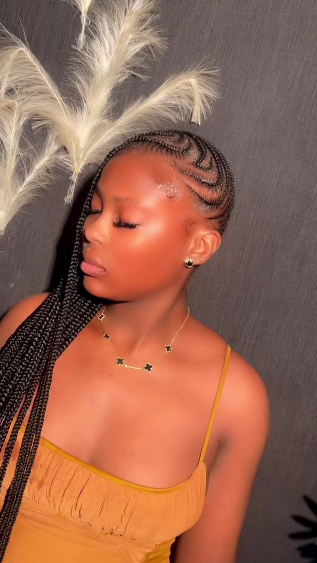 @hairbyamaka2
