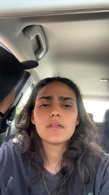 @MamaVee