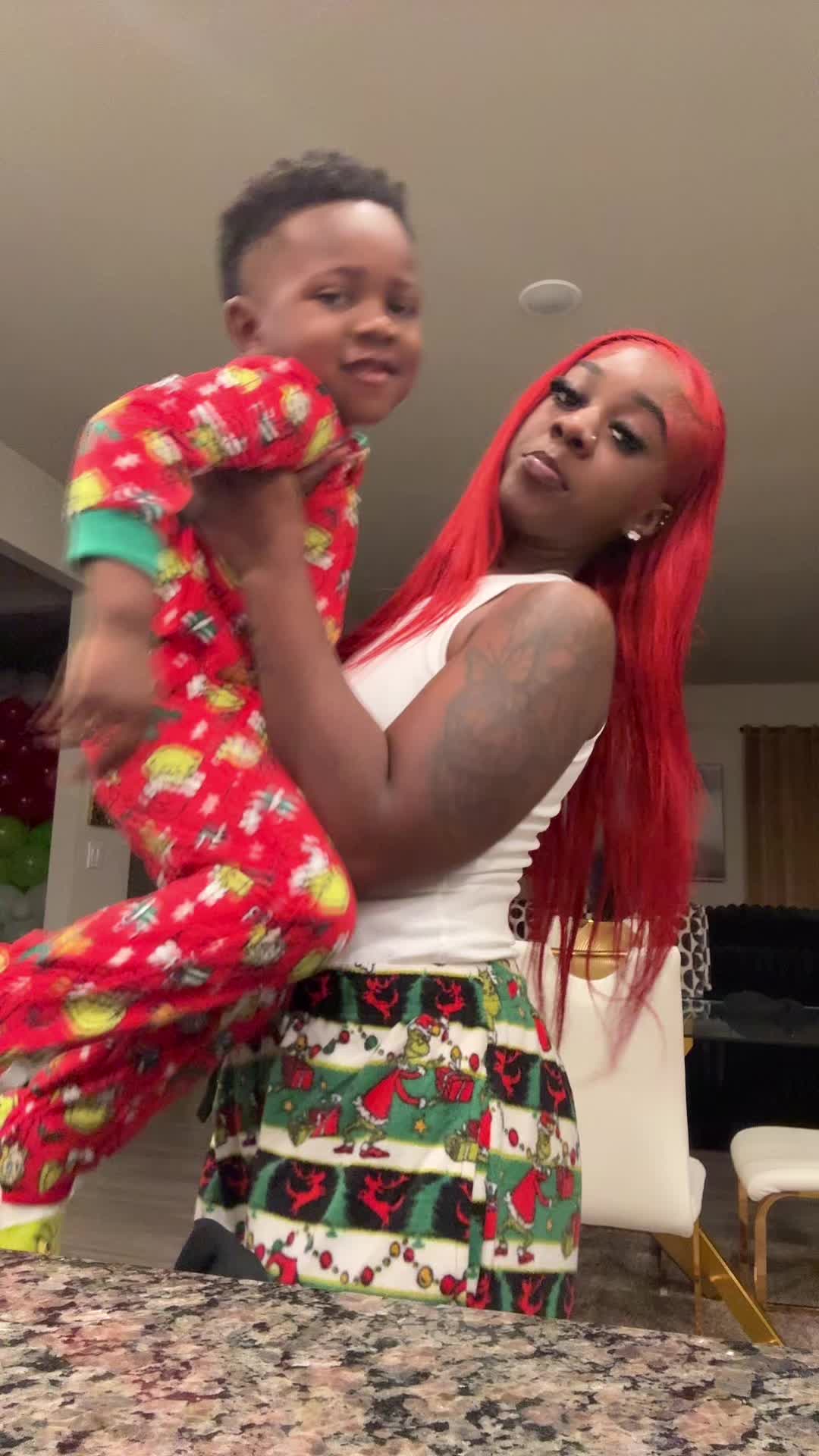 @yannahhavinn