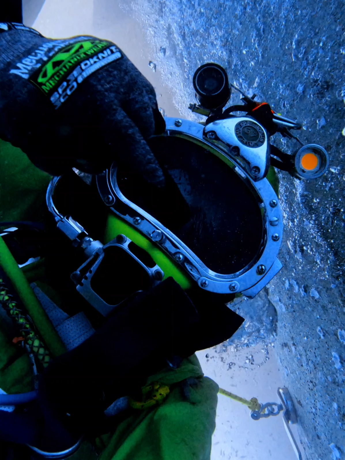 @auscomdiver
