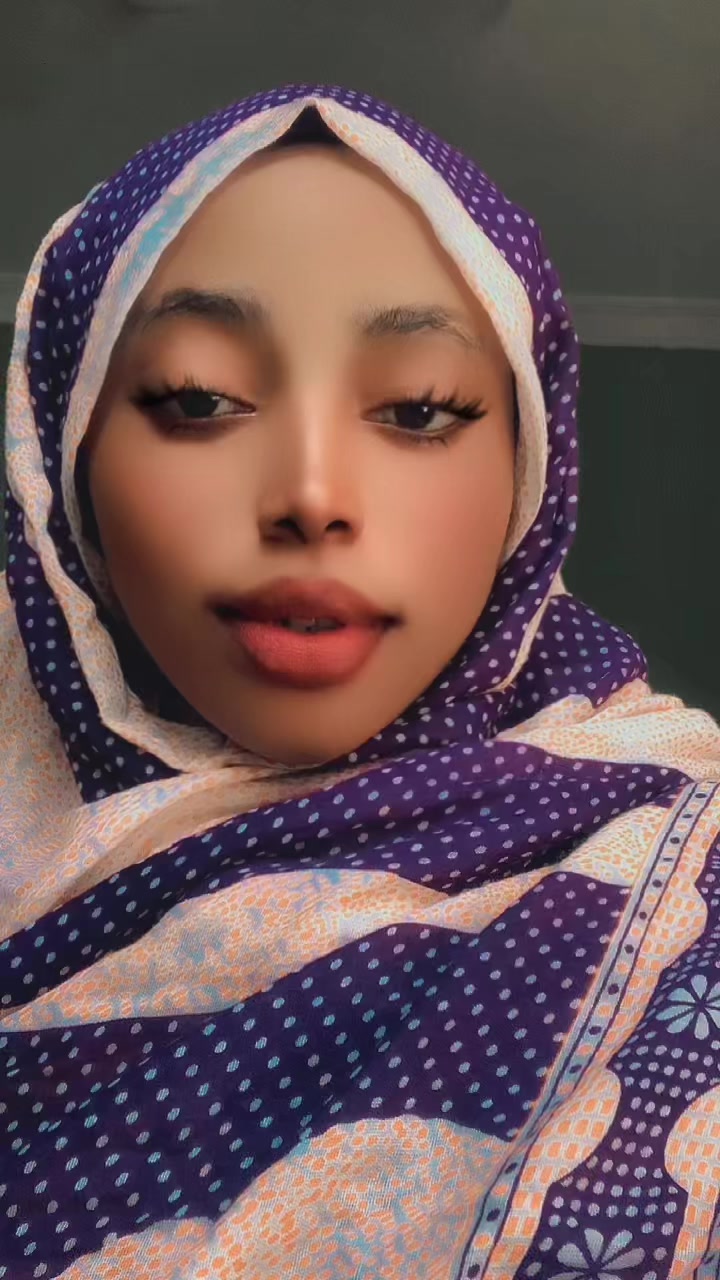 @🦋cute Qudrah🥰