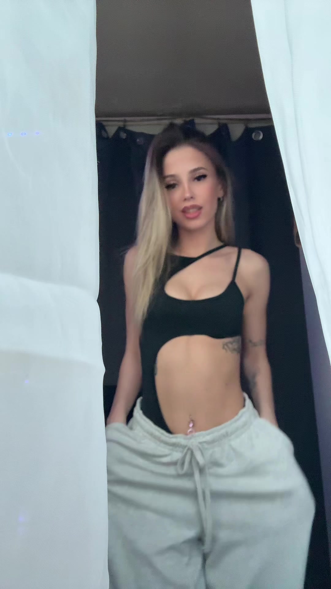 @_lehocka_